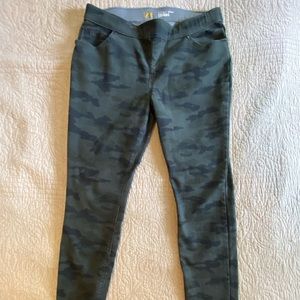 Camo Jeggings